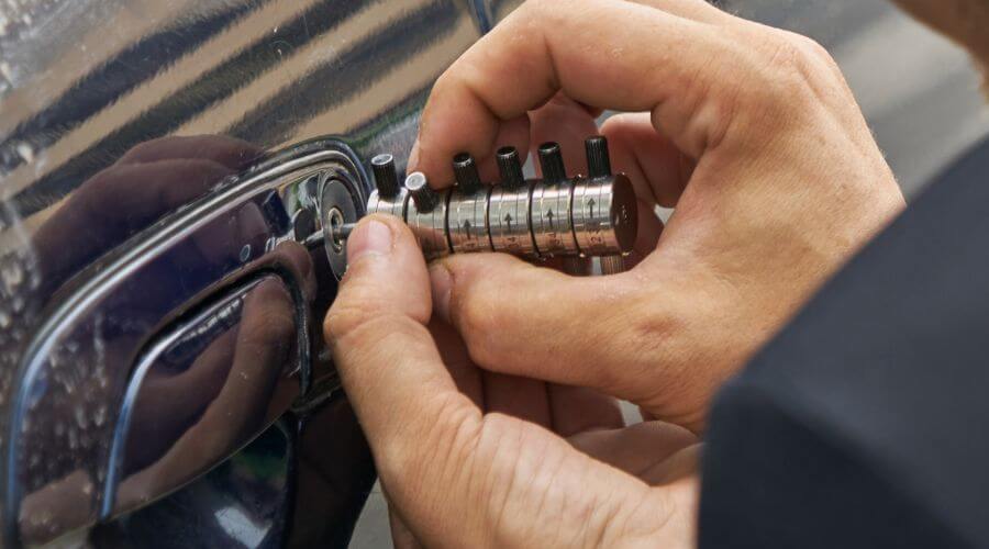 Expert new roof installation services in Maysville, MO